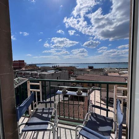 Marconi Sea View Apartments Сиракуза Екстериор снимка